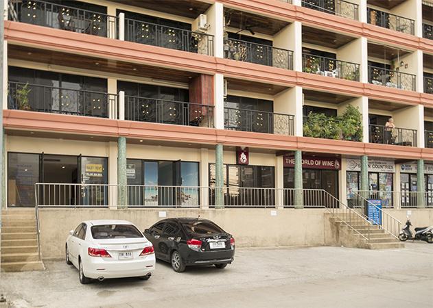 Shop unit for sale Naklua Shop unit for sale Naklua